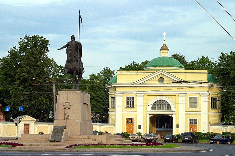 Александров площадь